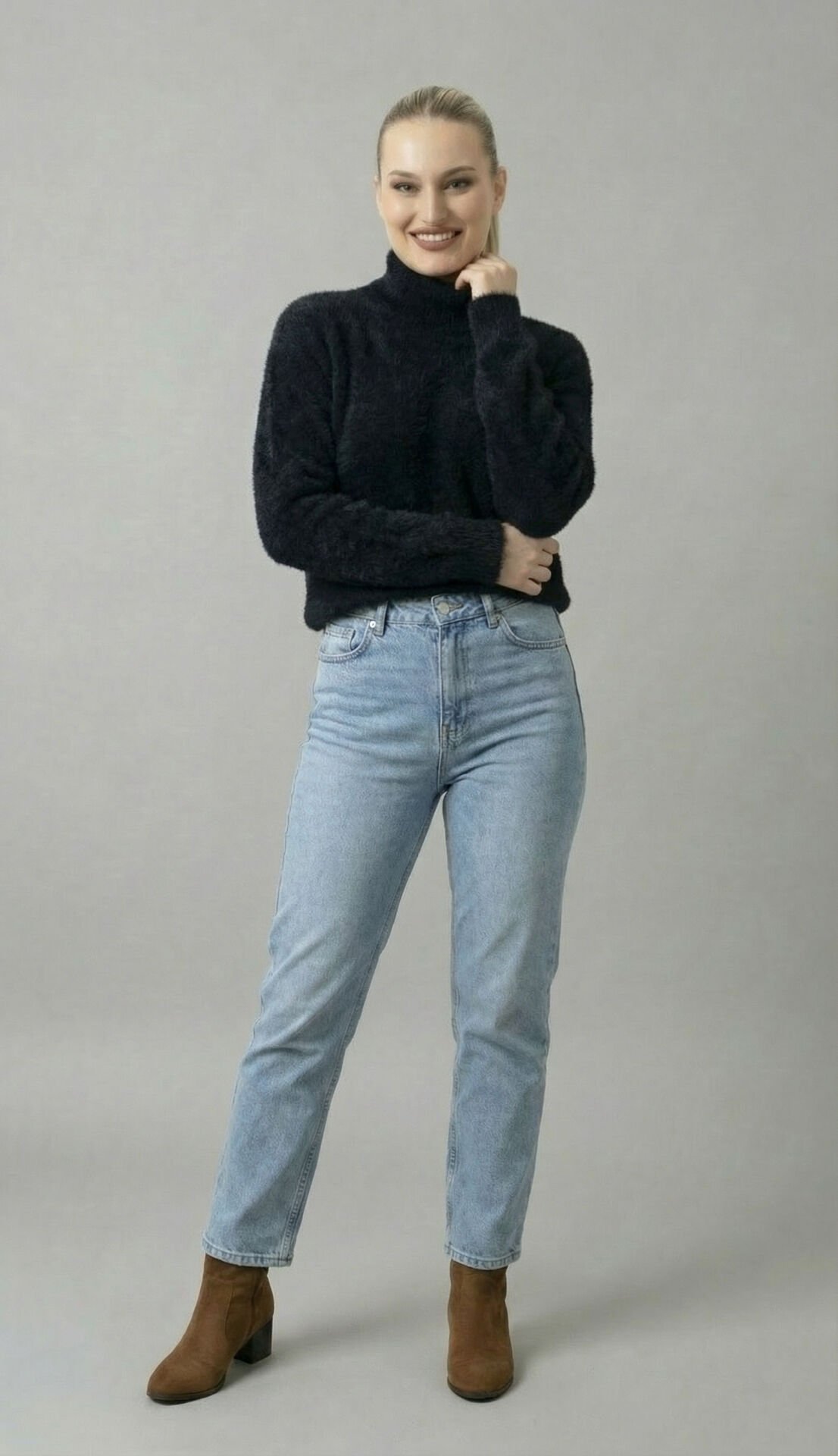 Glozmen Kadın Siyah Balıkçı Yaka yumoş Kazak