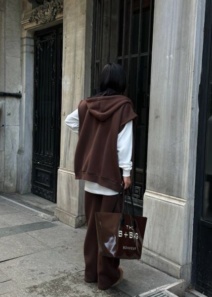 Kadın 3’lü Takım Kapüşonlu Fermuarlı Yelekli  Oversize Sweat , Bol Paça Pantolon Taba - M