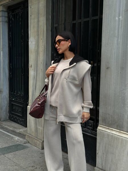 Kadın 3’lü Takım Kapüşonlu Fermuarlı Yelekli  Oversize Sweat , Bol Paça Pantolon Kum Beji - S