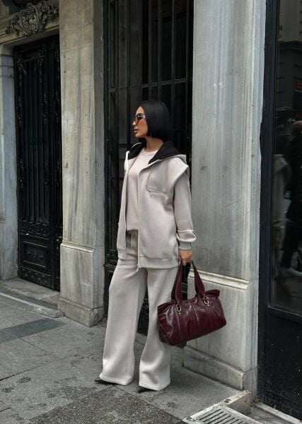 Kadın 3’lü Takım Kapüşonlu Fermuarlı Yelekli  Oversize Sweat , Bol Paça Pantolon Kum Beji - M