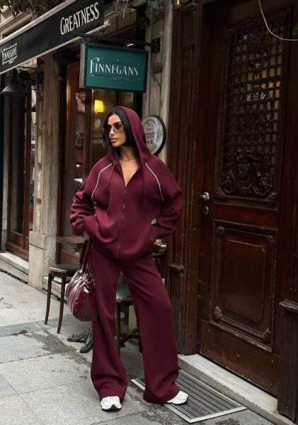 Kadın Kapüşonlu Fermuarlı Oversize 3 İplik İkili Takım – Bol Paça Eşofman Takımı